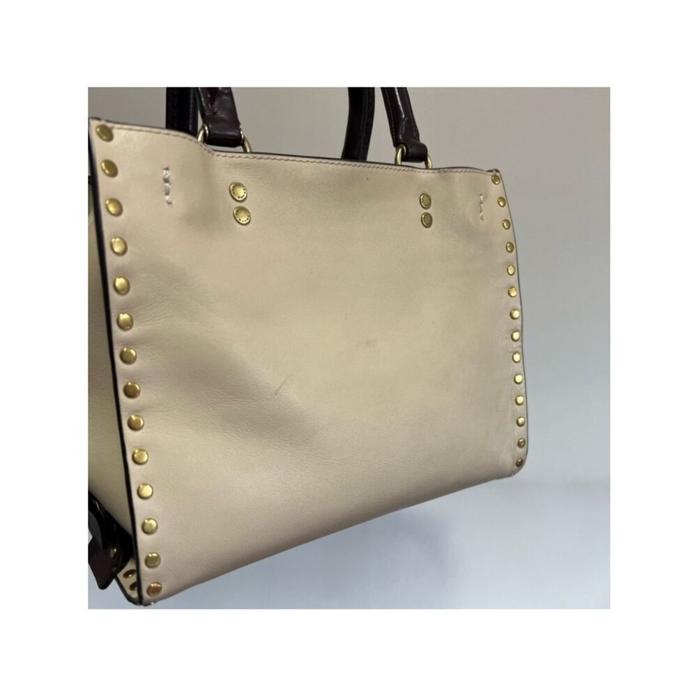 Coach Rogue 25 with Rivets - Picture 8 of 13